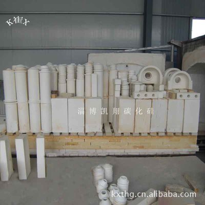 玻璃窯爐專用高溫耐腐蝕硅線石六角筒磚 淄博凱翔碳化硅窯具廠的優勢解析